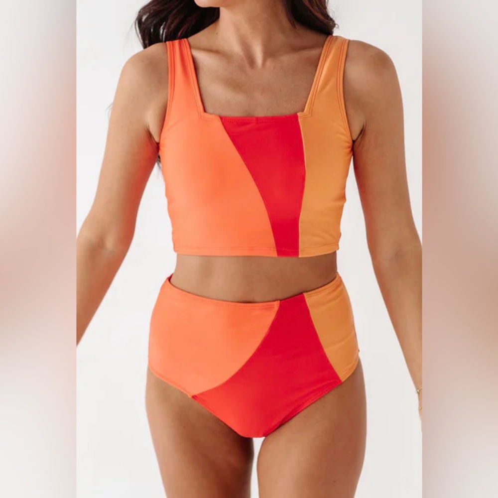 NEW with tags Livy&Kate two piece swimsuit sidestroke ruby size XL